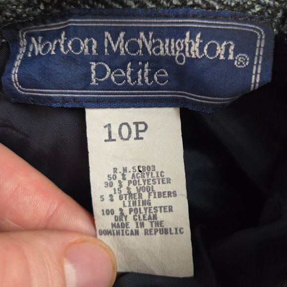 1990s Vintage Blue Gray Wool Blend Herringbone Front Button Wrap Skirt Size 10P - Picture 8 of 10